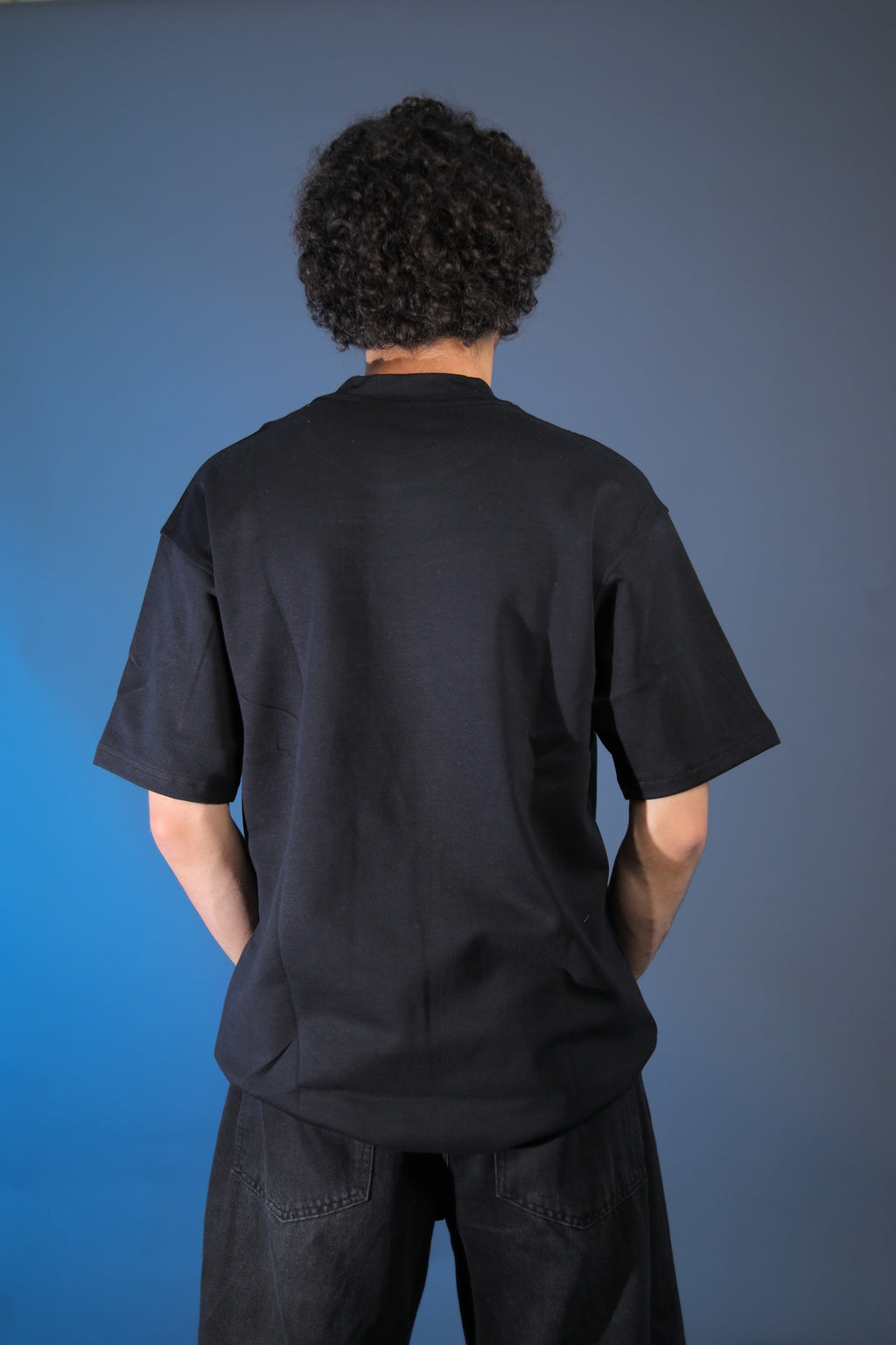 Oversized zippered t-shirt