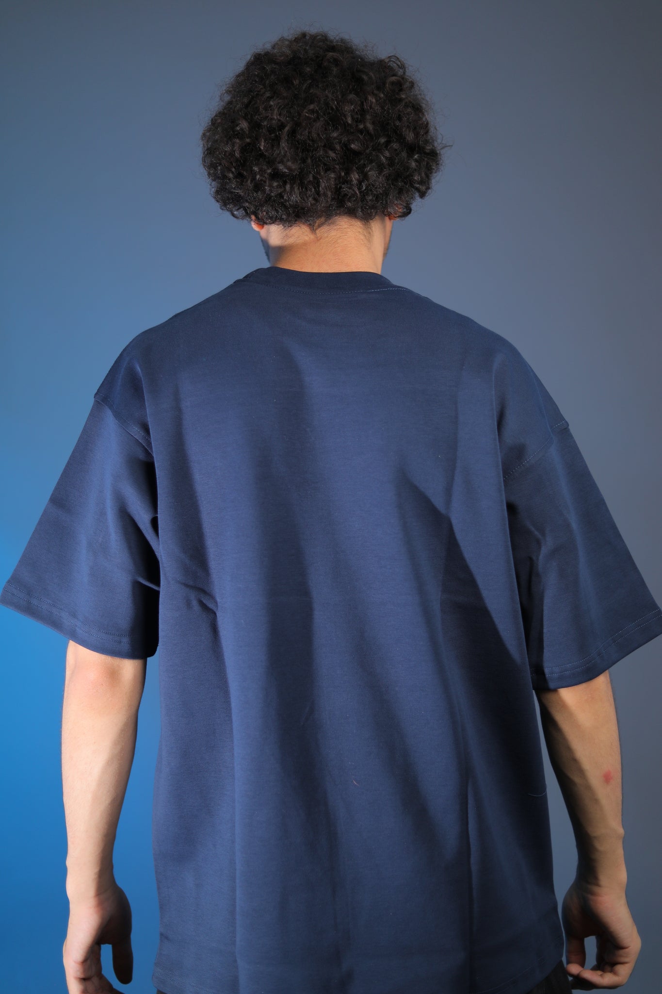 Oversized zippered t-shirt